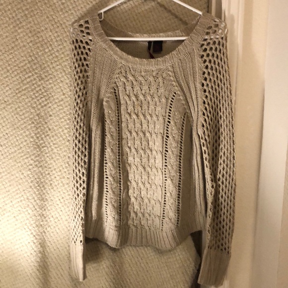 Brown sweater - Picture 2 of 3